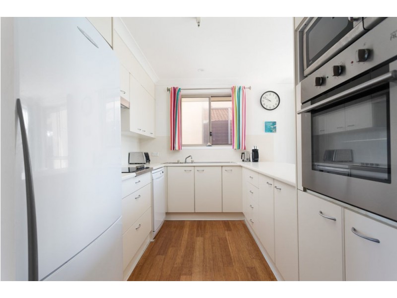 1/11 Lewis Street, Old Bar NSW 2430