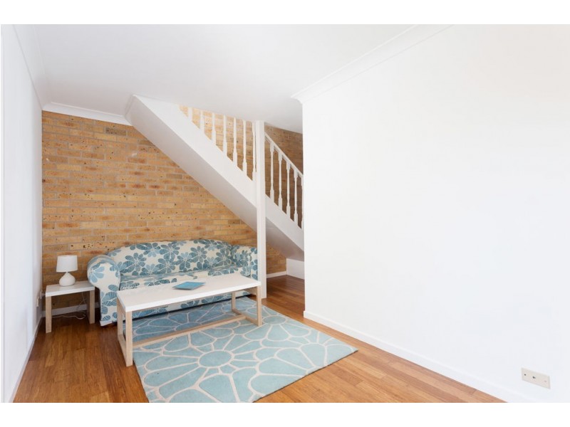 1/11 Lewis Street, Old Bar NSW 2430