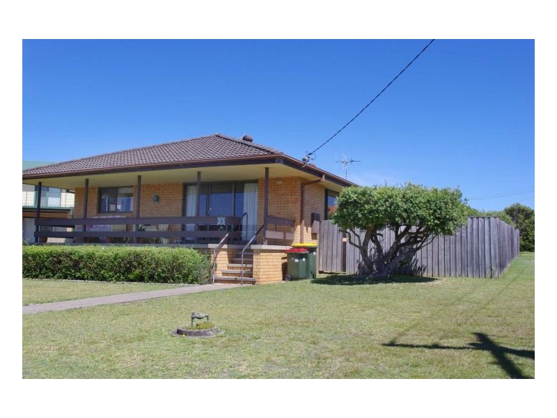 23 Ungala Road, Old Bar NSW 2430