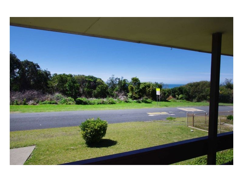 23 Ungala Road, Old Bar NSW 2430