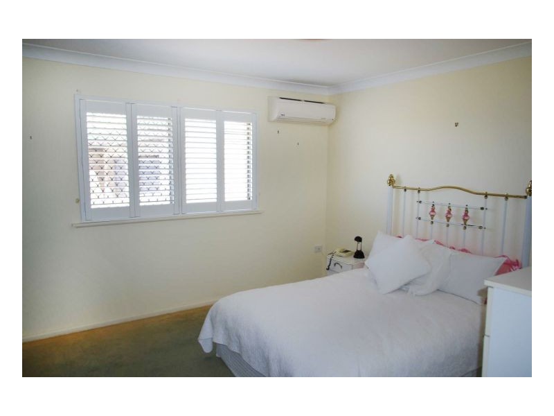 23 Ungala Road, Old Bar NSW 2430