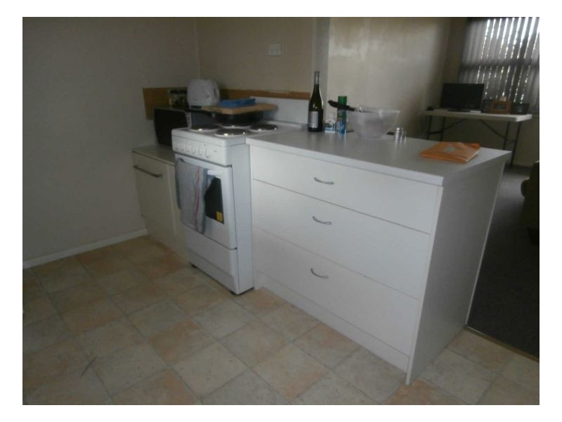 2/2 Bayview Crescent, Taree NSW 2430