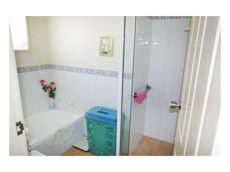 35 Medowie Road, Old Bar NSW 2430