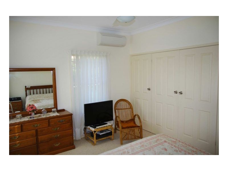 35 Medowie Road, Old Bar NSW 2430