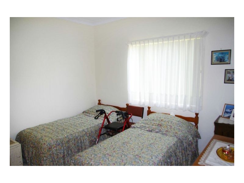 35 Medowie Road, Old Bar NSW 2430