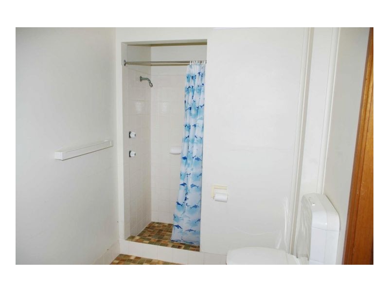 5 Lewis Street, Old Bar NSW 2430