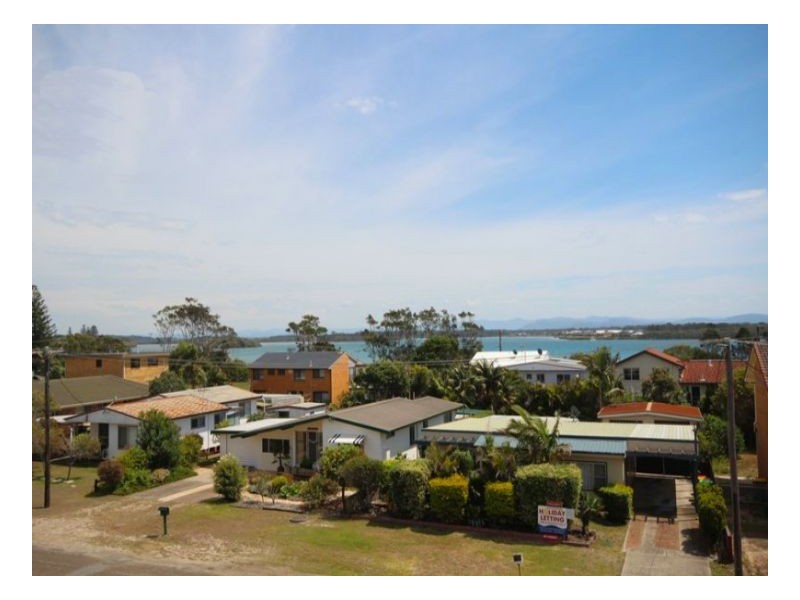 4/30 Manning Street, Manning Point NSW 2430