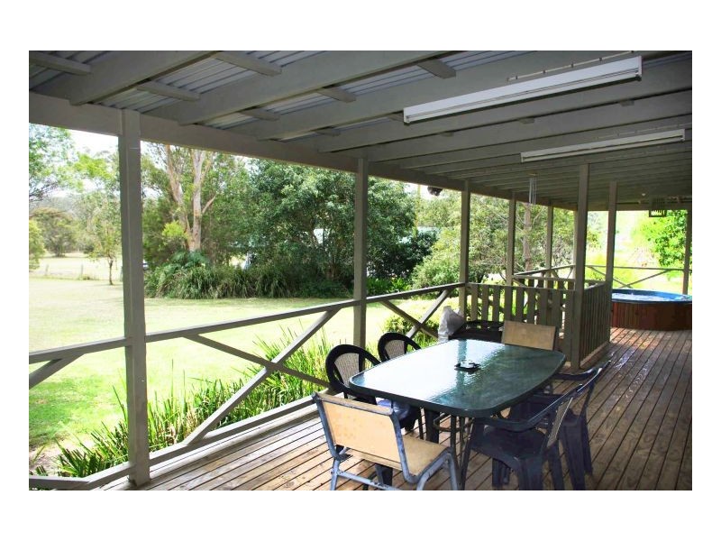 39 Sarah Close, Old Bar NSW 2430