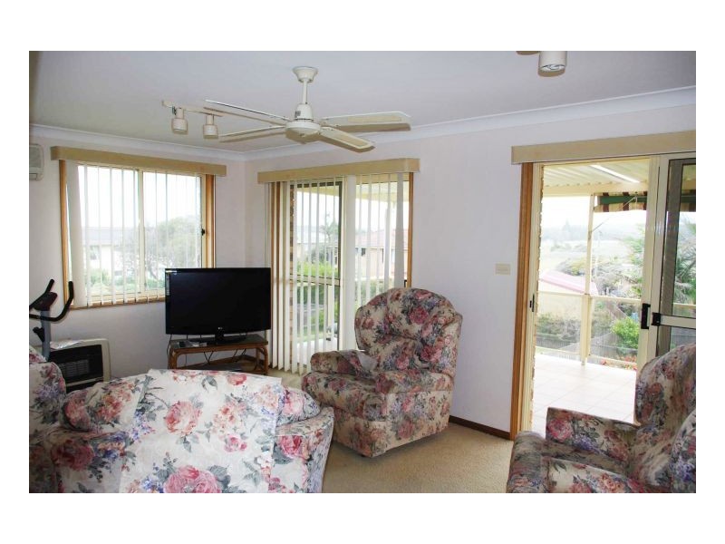 9 Ocean Drive, Wallabi Point NSW 2430