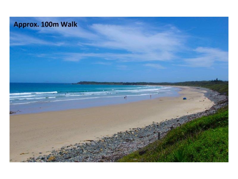 9 Ocean Drive, Wallabi Point NSW 2430