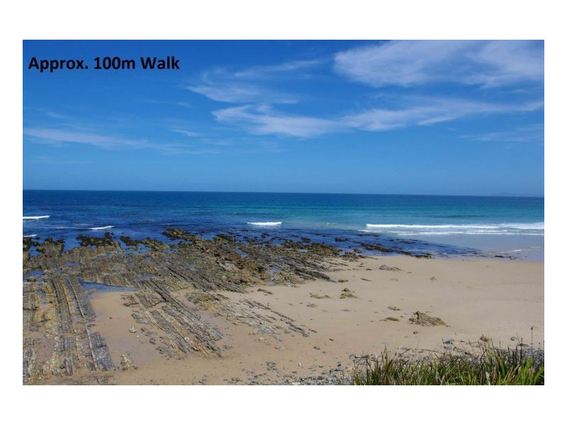 9 Ocean Drive, Wallabi Point NSW 2430