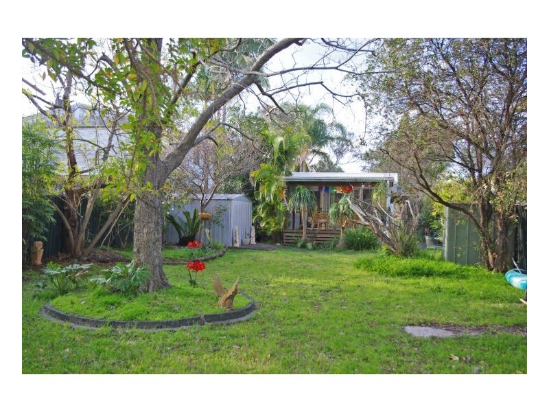 32 Smith Street, Old Bar NSW 2430