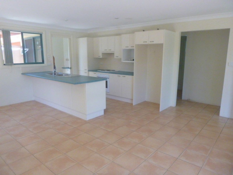 1/32 Hall Street, Old Bar NSW 2430