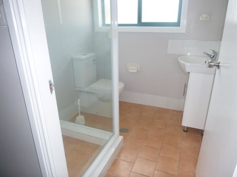 2/15 Lewis Street, Old Bar NSW 2430