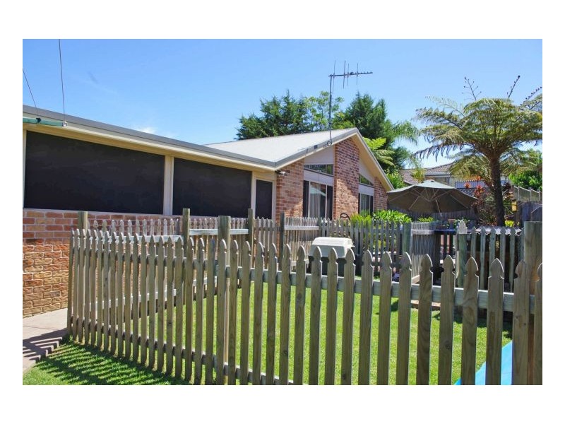 3 Eucalypt Close, Old Bar NSW 2430