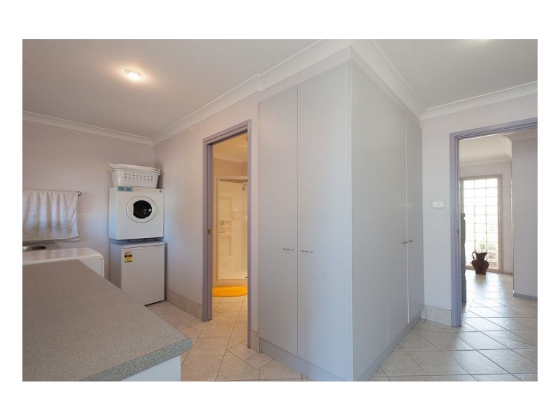 32 Richardson Street, Old Bar NSW 2430