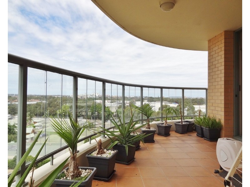 913/7 Rockdale Plaza Drive, Rockdale NSW 2216