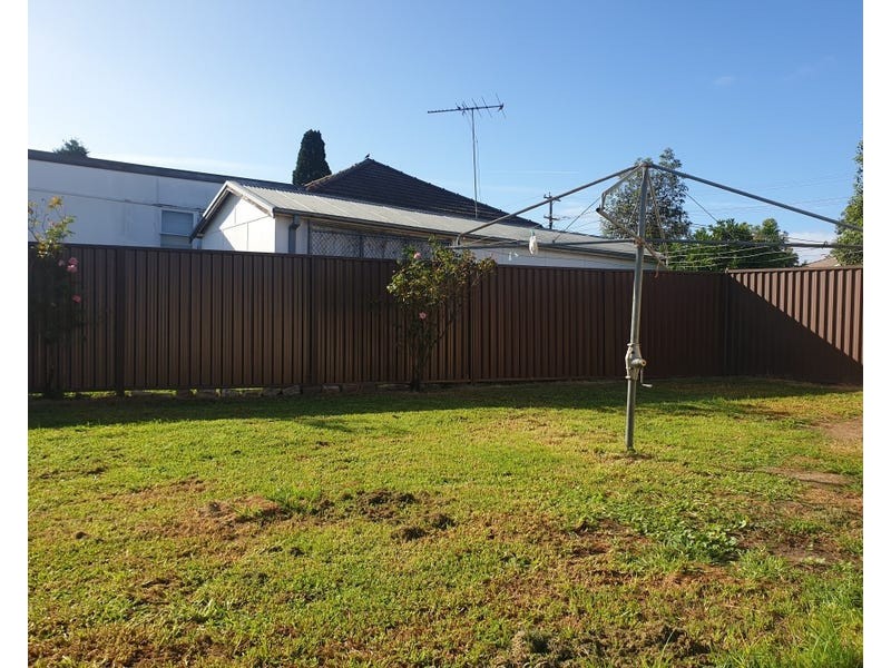 Flat 18 Railway Street, Old Guildford NSW 2161