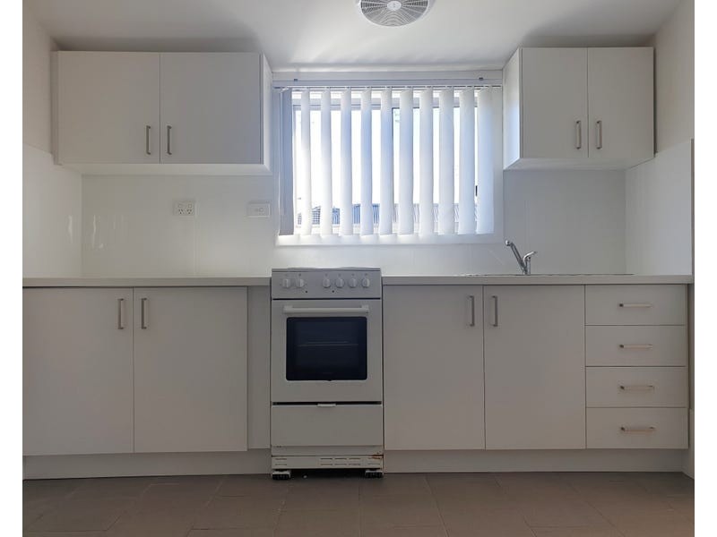 Flat 18 Railway Street, Old Guildford NSW 2161