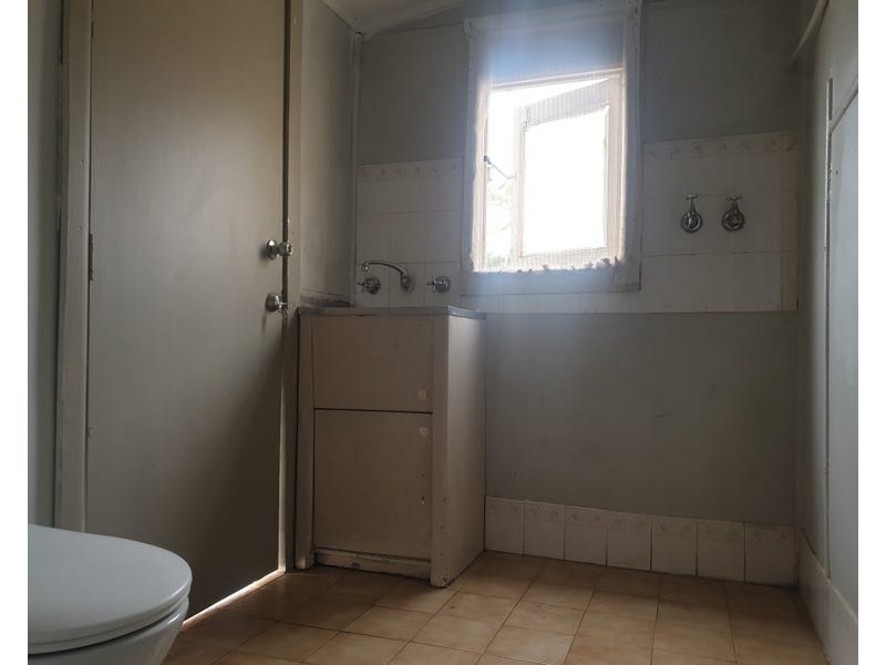 Flat 18 Railway Street, Old Guildford NSW 2161