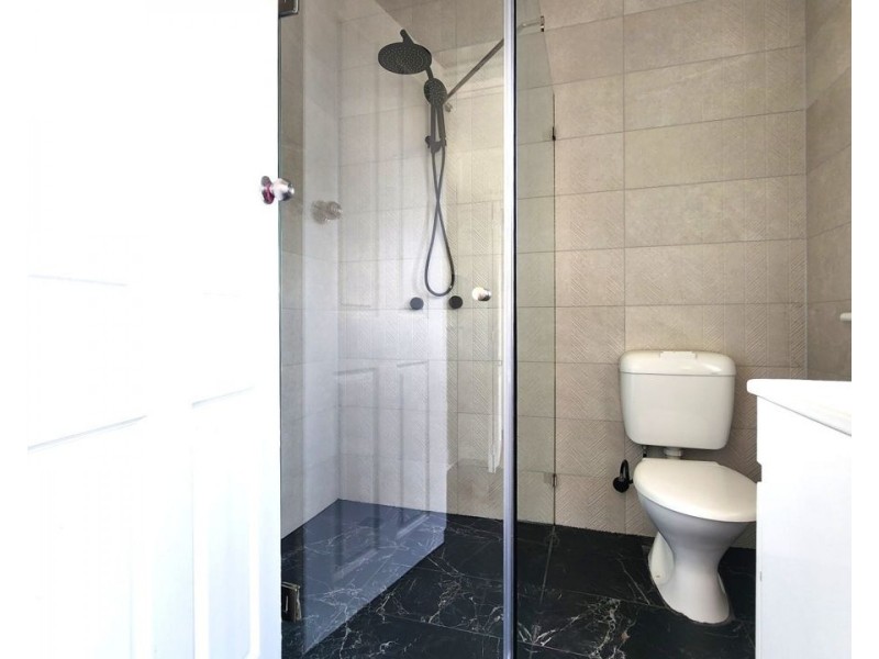 16 Olive Crescent, Peakhurst NSW 2210