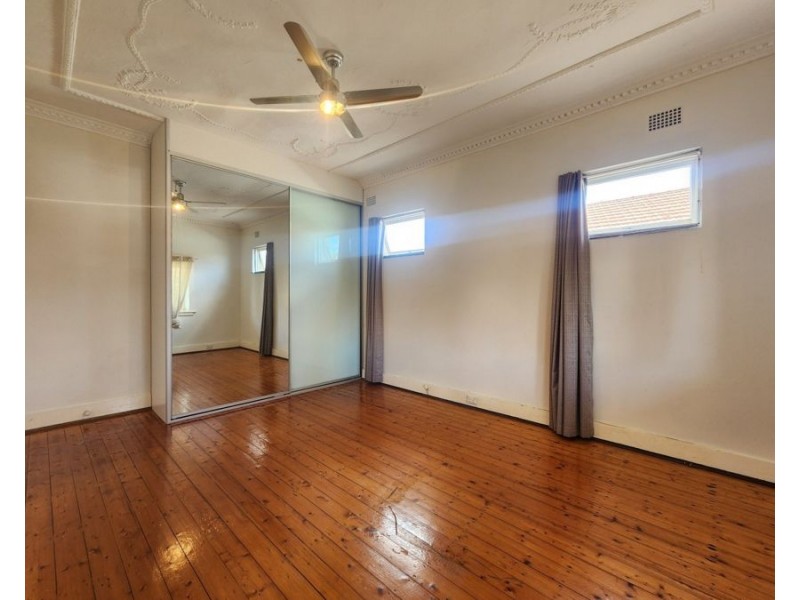 112 Willison Road, Carlton NSW 2218