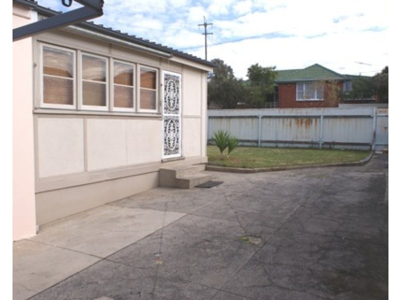 112 Willison Road, Carlton NSW 2218