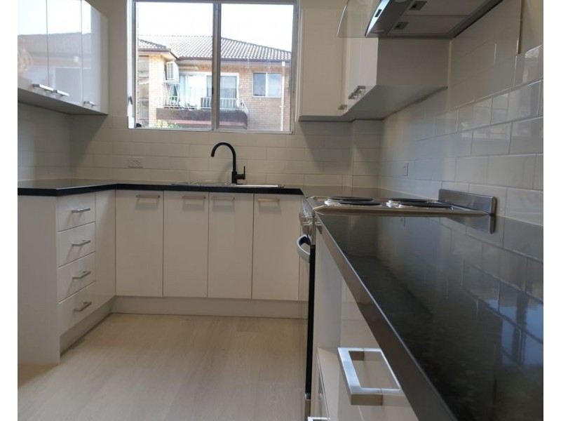 33/26A Wolli Creek Road, Banksia NSW 2216