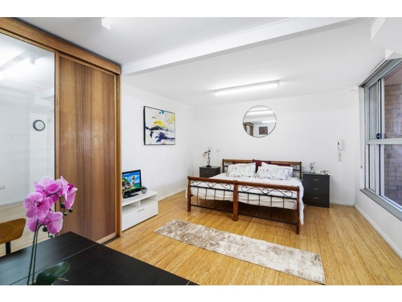 61 Dowling Street, Bardwell Valley NSW 2207