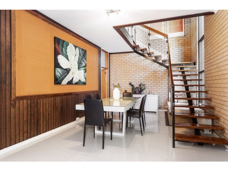 61 Dowling Street, Bardwell Valley NSW 2207