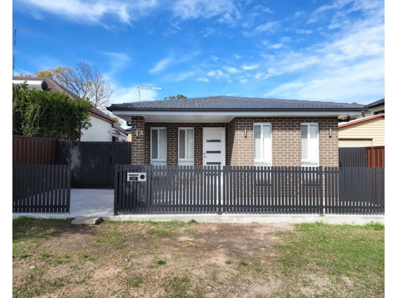 2B Parliament Terrace, Bexley NSW 2207