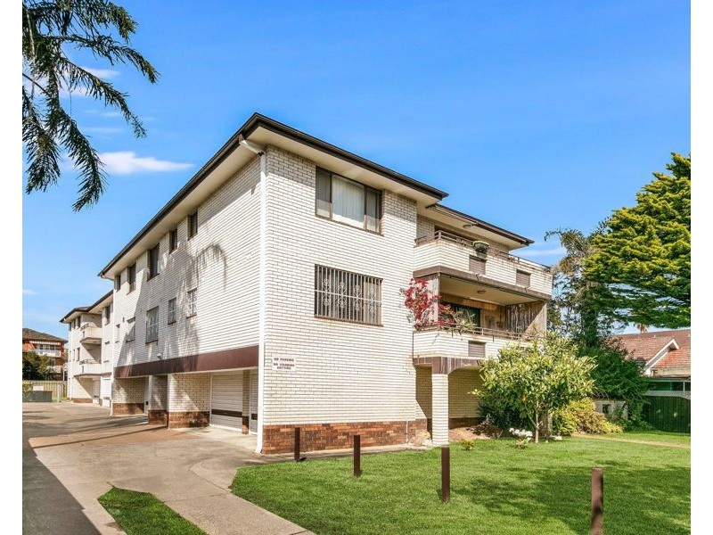 8/2-4 Seventh Avenue, Campsie NSW 2194