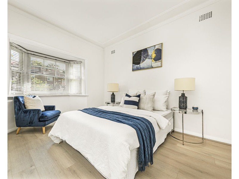 16 Slade Road, Bardwell Park NSW 2207