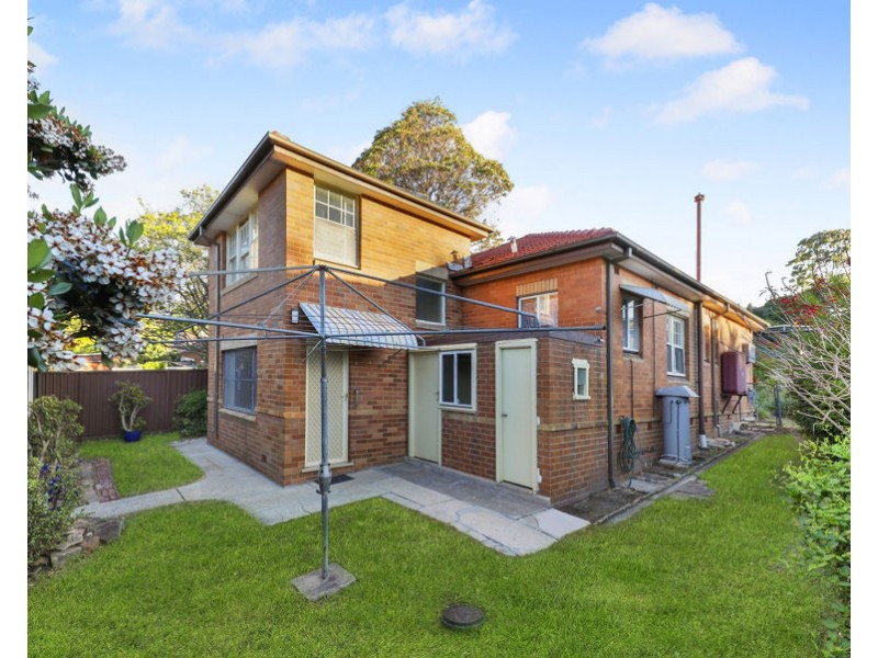 16 Slade Road, Bardwell Park NSW 2207