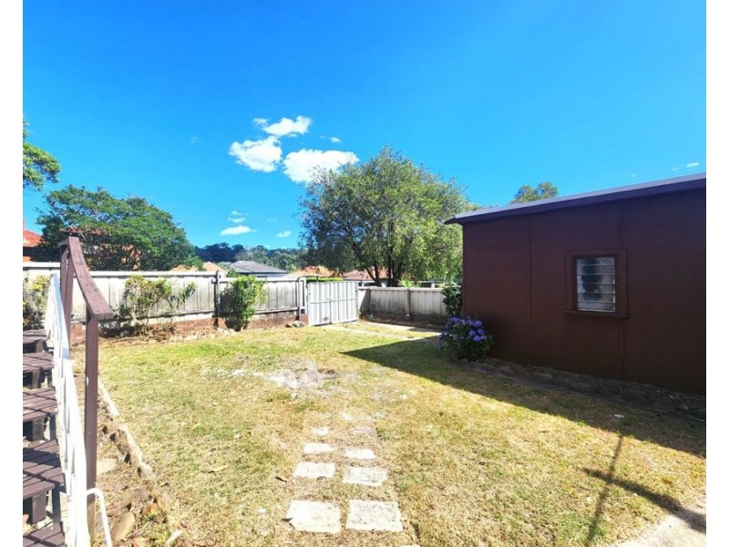 14 Slade Road, Bardwell Park NSW 2207