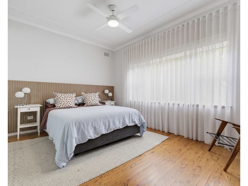 26 Caloola Crescent, Beverly Hills NSW 2209