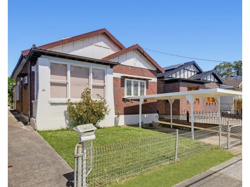 72 Yangoora Road, Lakemba NSW 2195