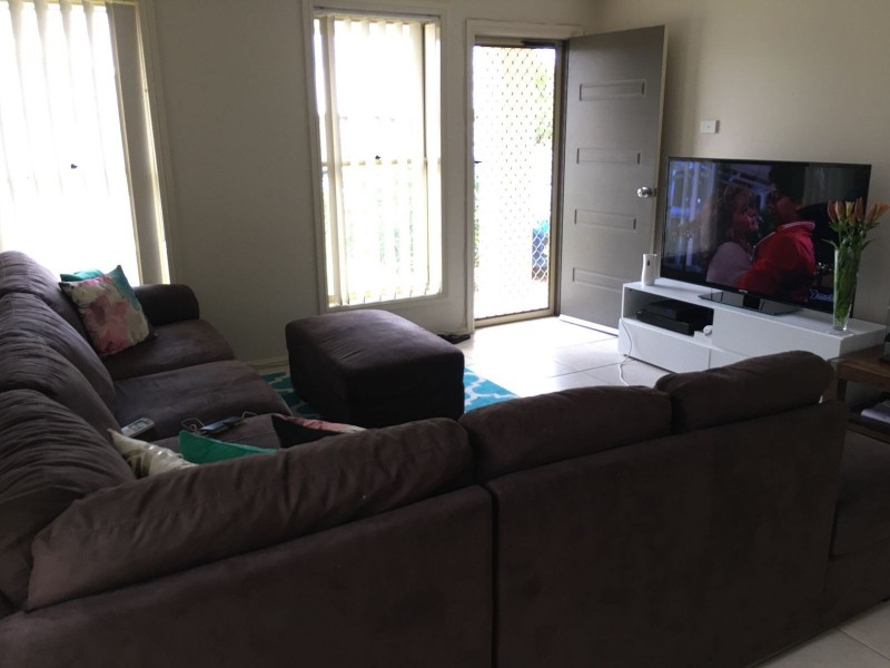 16 Niven Parade, Rutherford NSW 2320