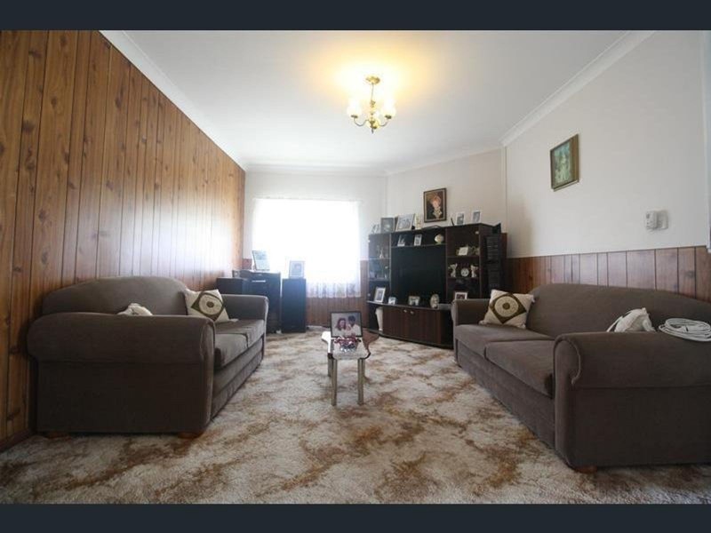 4 Abbott Street, Kurri Kurri NSW 2327