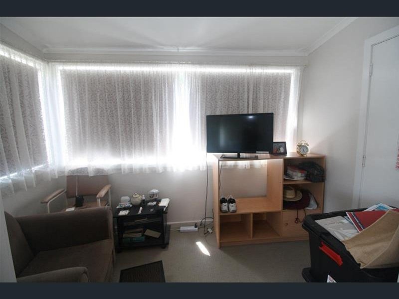 4 Abbott Street, Kurri Kurri NSW 2327