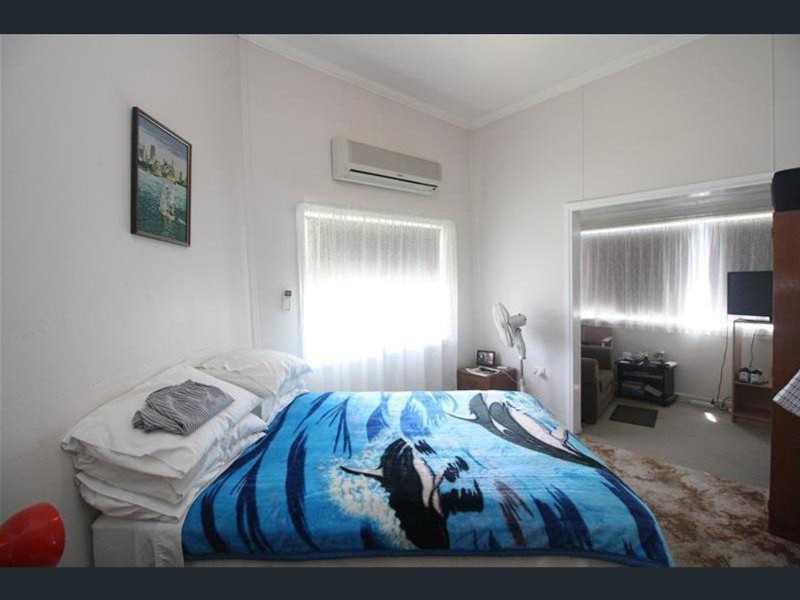 4 Abbott Street, Kurri Kurri NSW 2327