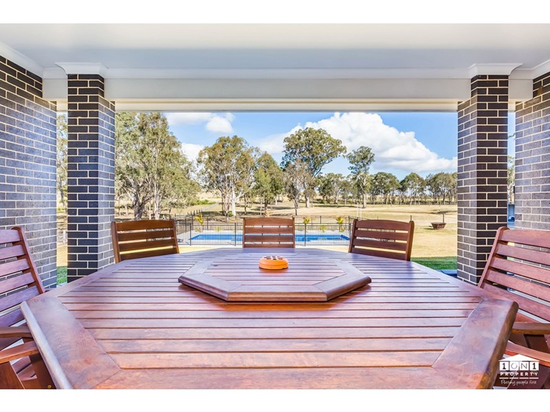 14 Carnival Close, Windella NSW 2320