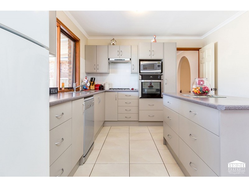 28 South Seas Drive, Ashtonfield NSW 2323