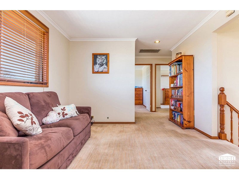 28 South Seas Drive, Ashtonfield NSW 2323