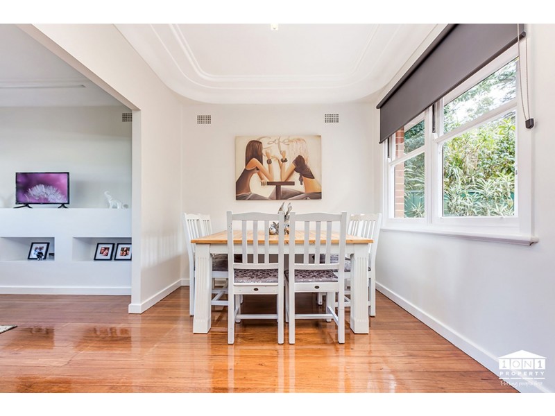 21 Beverley Crescent, New Lambton Heights NSW 2305
