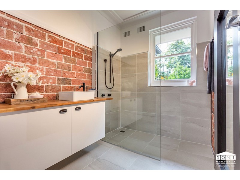 21 Beverley Crescent, New Lambton Heights NSW 2305
