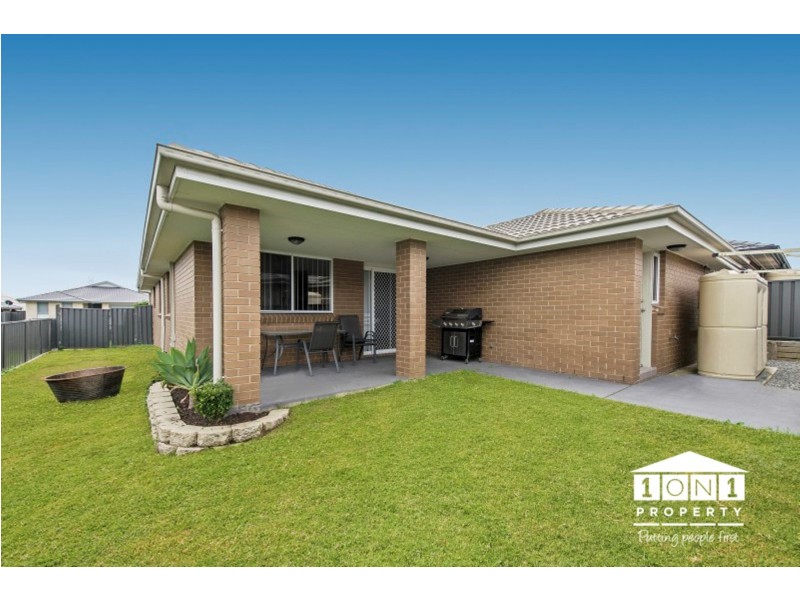 11 Millbrook Road, Cliftleigh NSW 2321