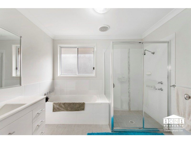 11 Millbrook Road, Cliftleigh NSW 2321