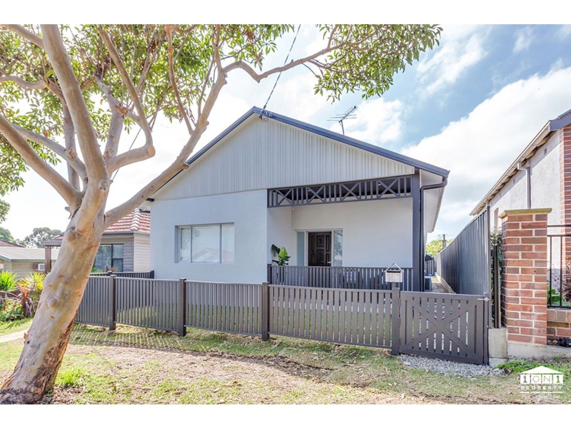 101 Elizabeth Street, Mayfield NSW 2304