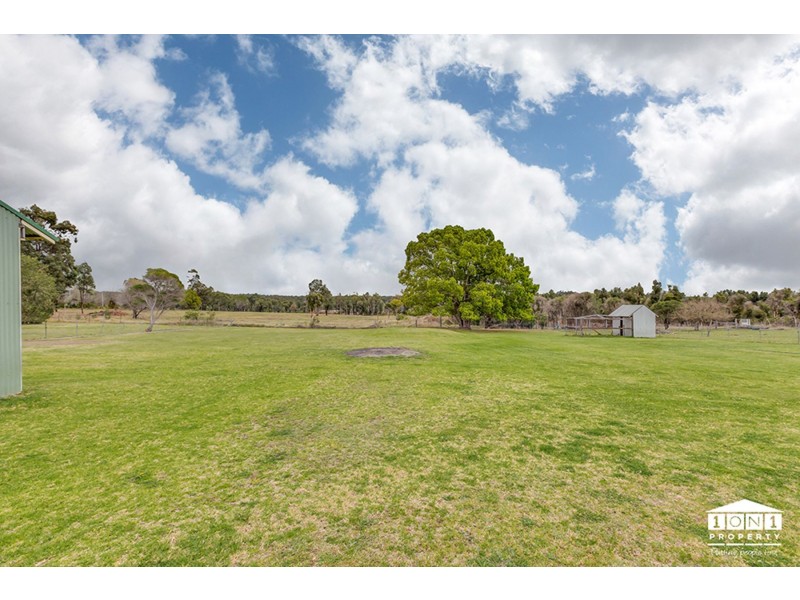 65 Charles Street, Abermain NSW 2326